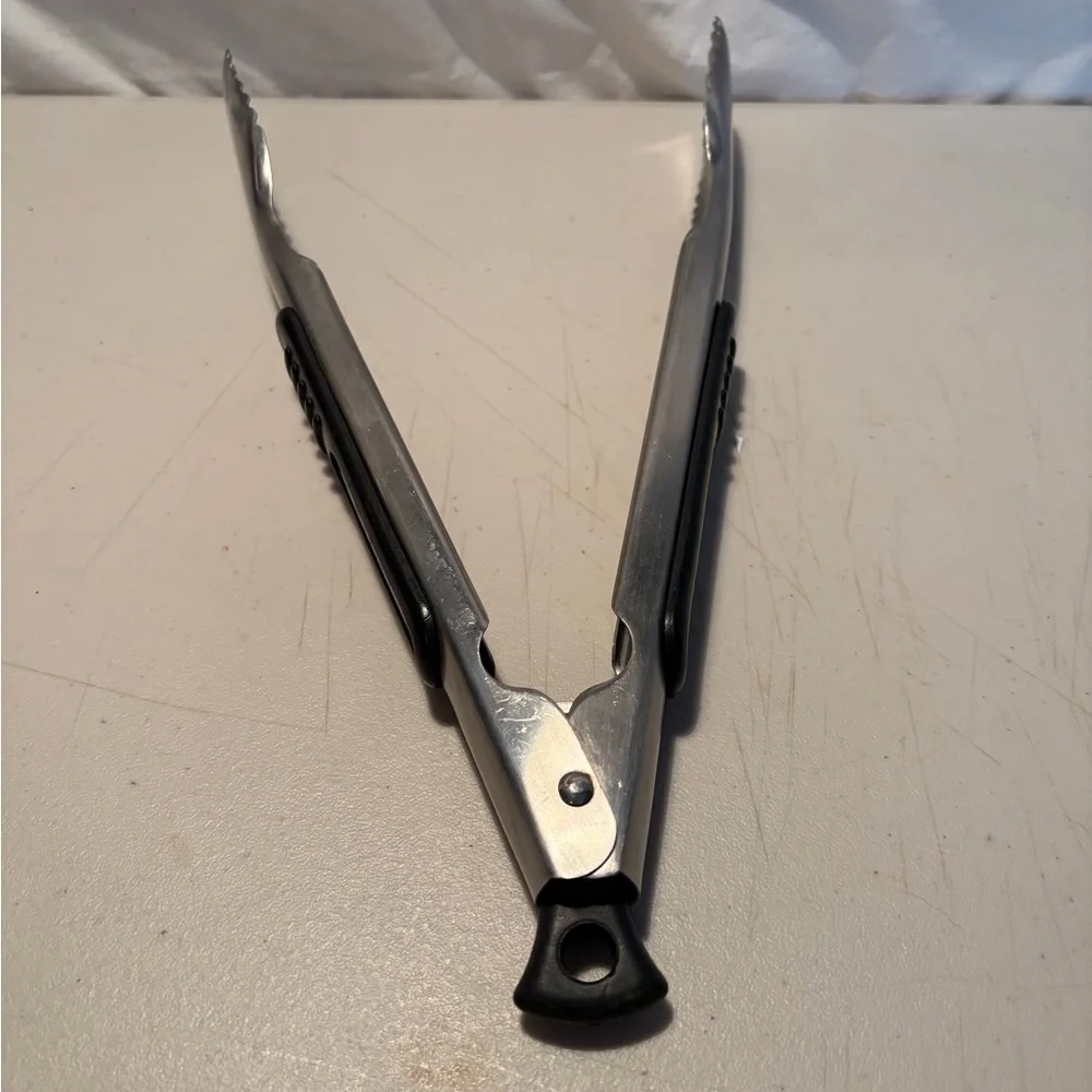 Farbetware Stainless Steel Kitchen Tongs with Black Grip great condition